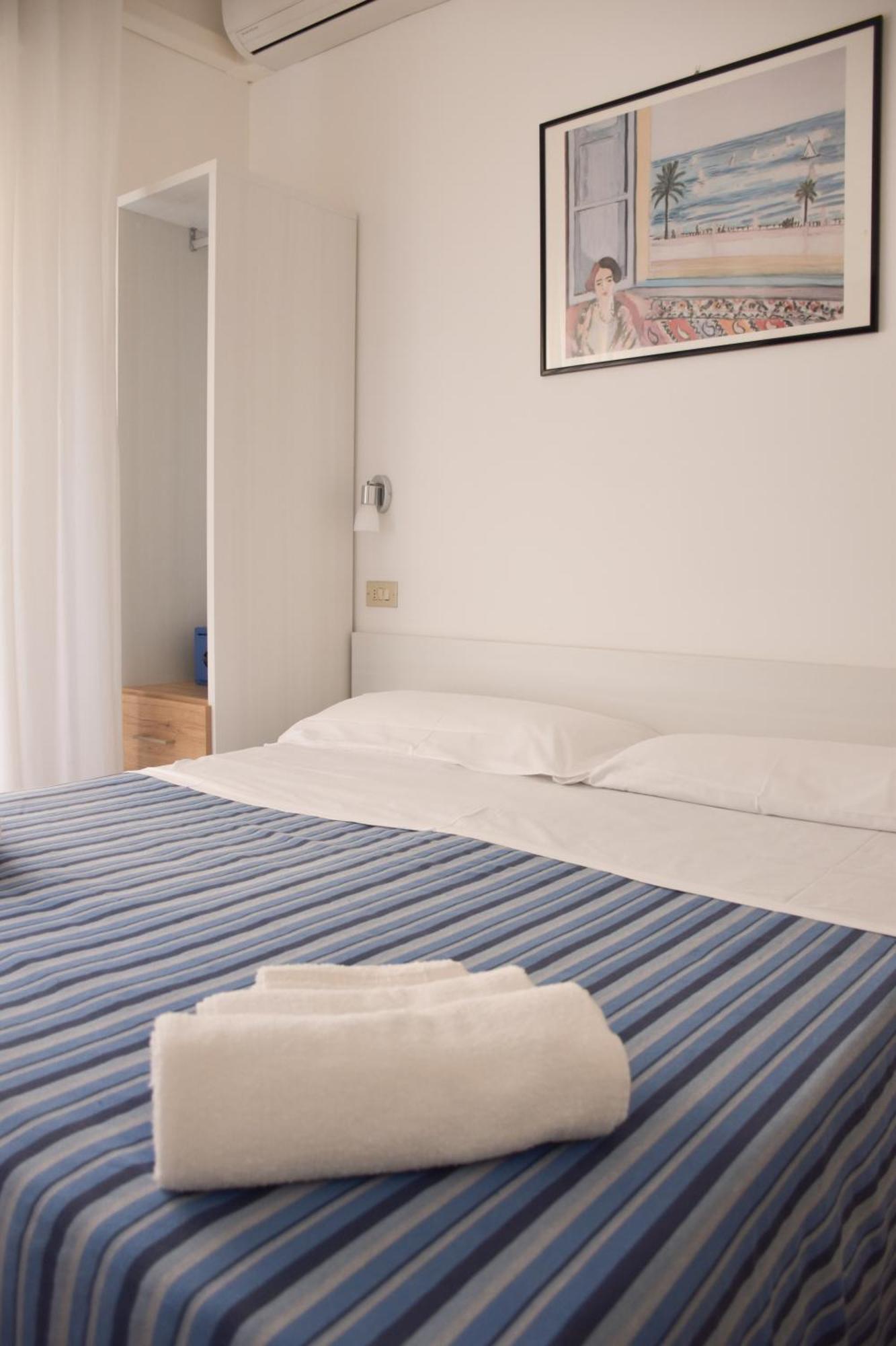Hotel Los Angeles - Fronte Mare Riccione Zewnętrze zdjęcie